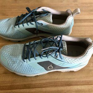 ON CLOUDCRUISER RUNNING SHOE WOMEN’S 10 NEW - Aqua/Moon